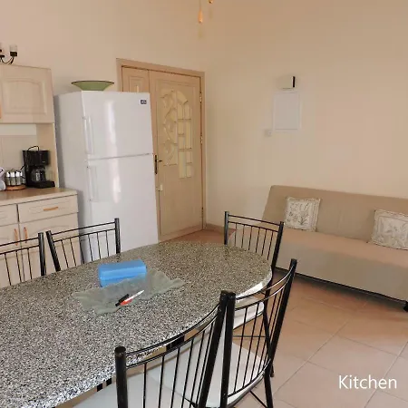Zambas Apartment Coral Bay